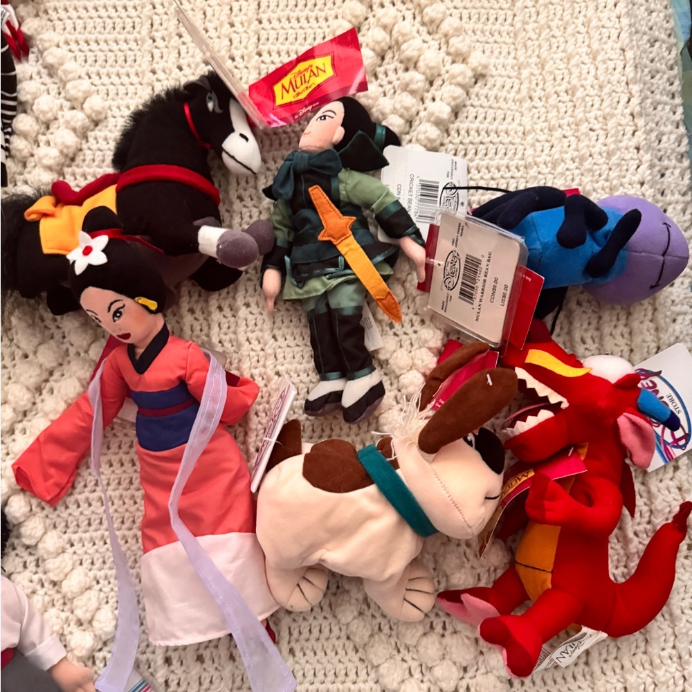 6 piece Mulan Disney Plush Collection NWT